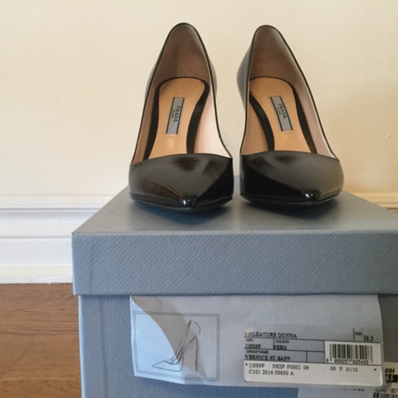 Prada designer pumps - Picture 4 of 4